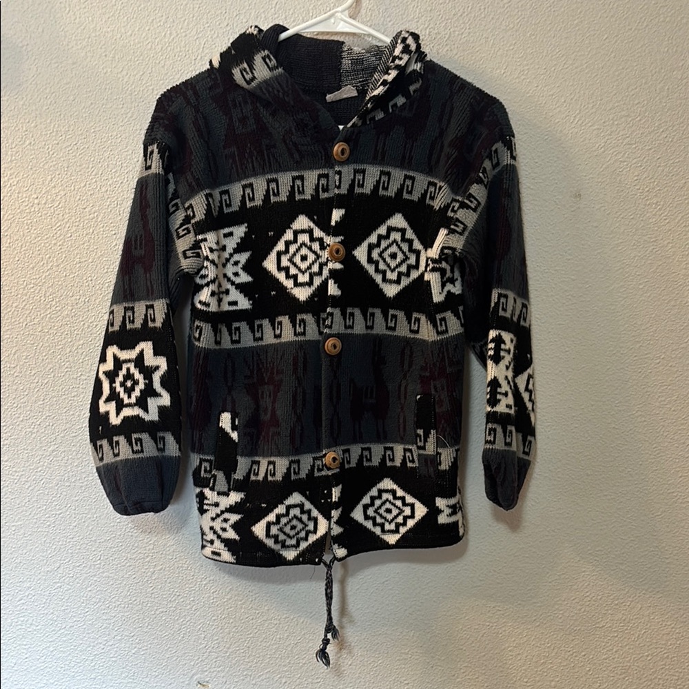 No Brand Chic Black and White Knit Hooded Cardigan